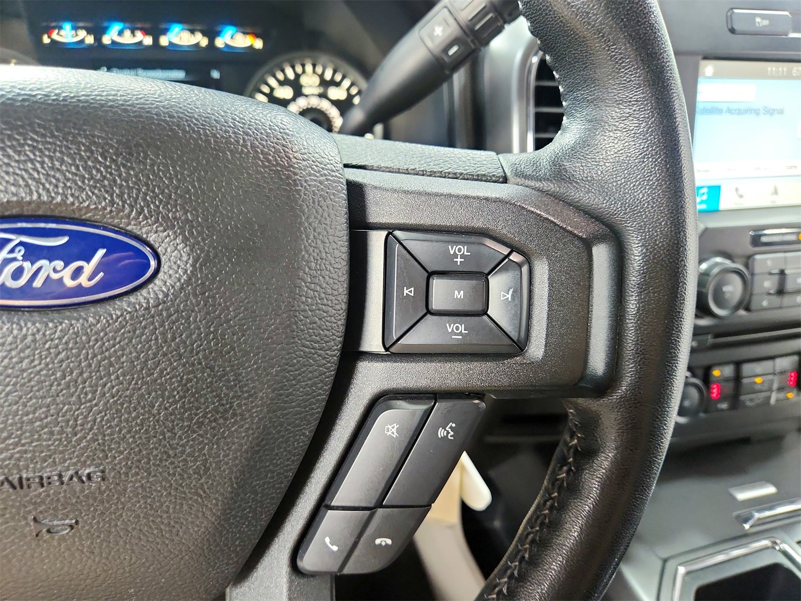 Used 2018 Ford F150 XLT w/ Equipment Group 302A Luxury image 24