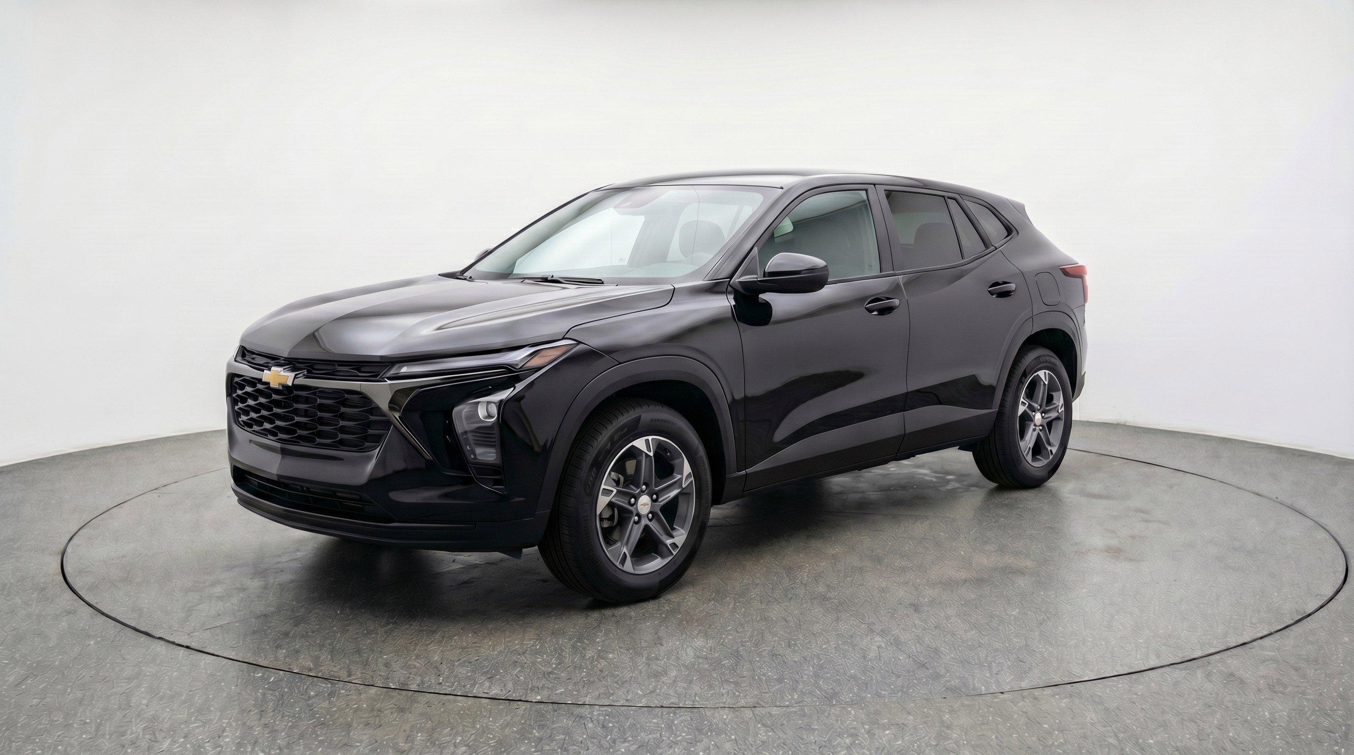 Used 2025 Chevrolet Blazer LT image 3