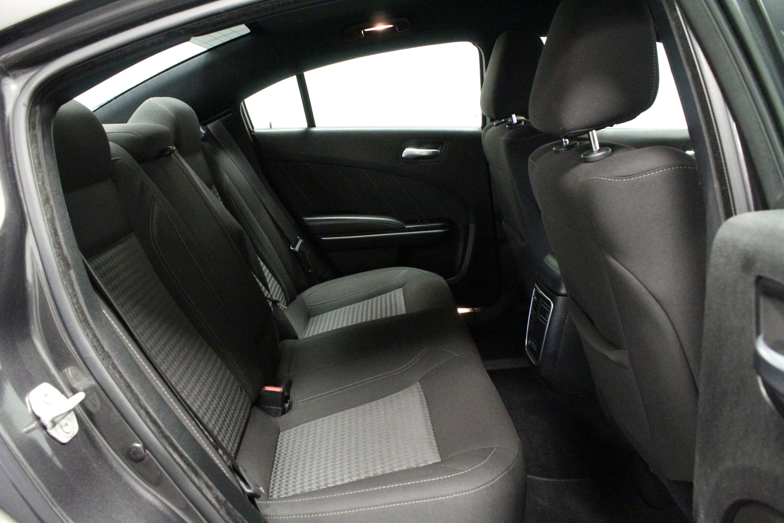 Used 2023 Dodge Charger SXT w/ Cold Weather Package RWD image 13