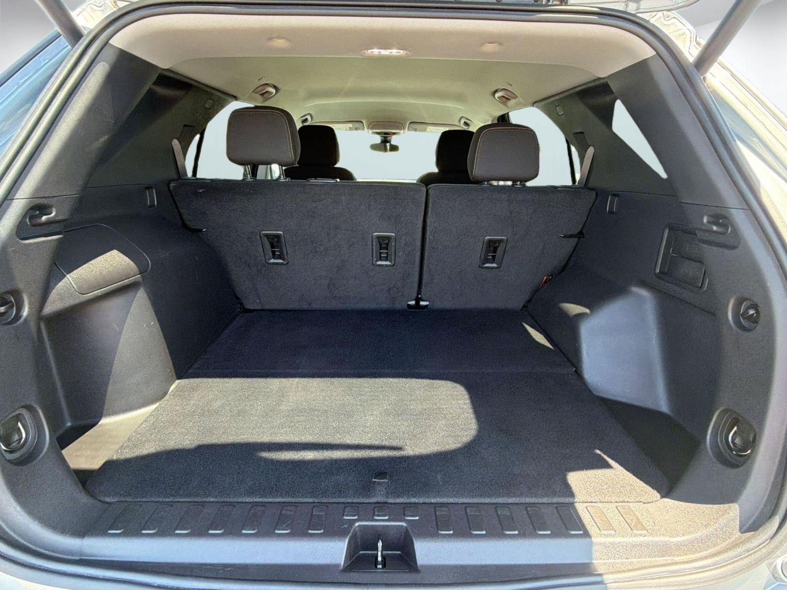 Used 2023 Chevrolet Equinox LT AWD/4WD image 28