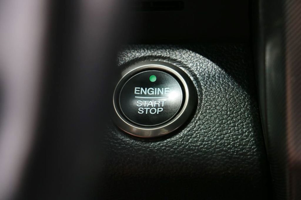 Used 2020 Ford F150 Raptor w/ Equipment Group 802A Luxury image 17