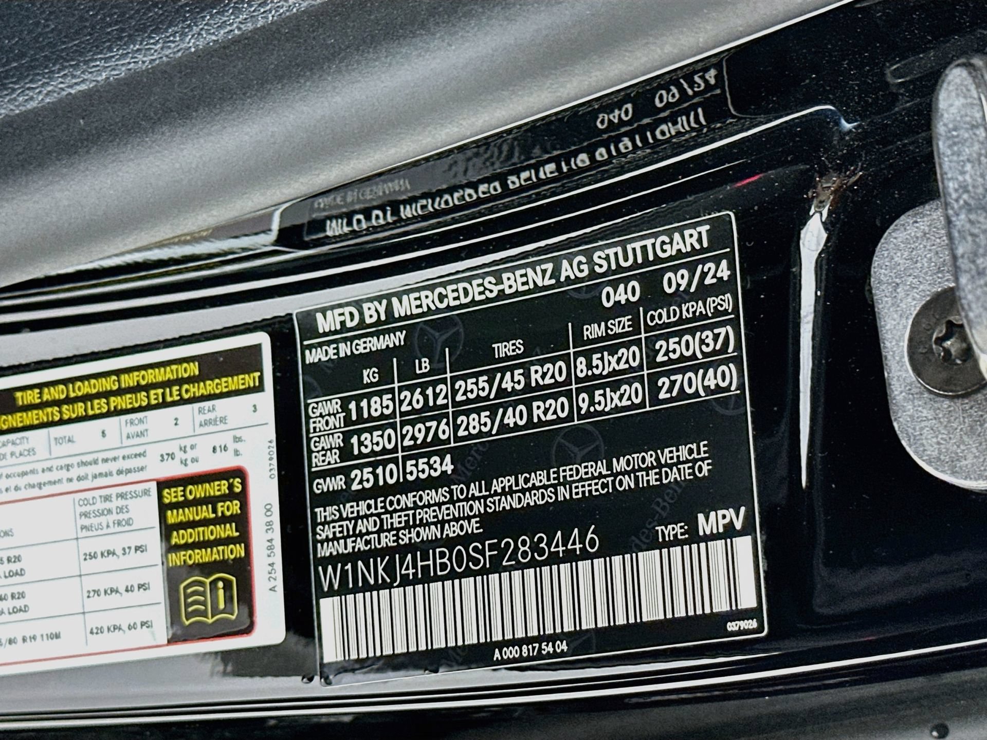 Certified 2025 Mercedes-Benz GLC 300 4MATIC image 35