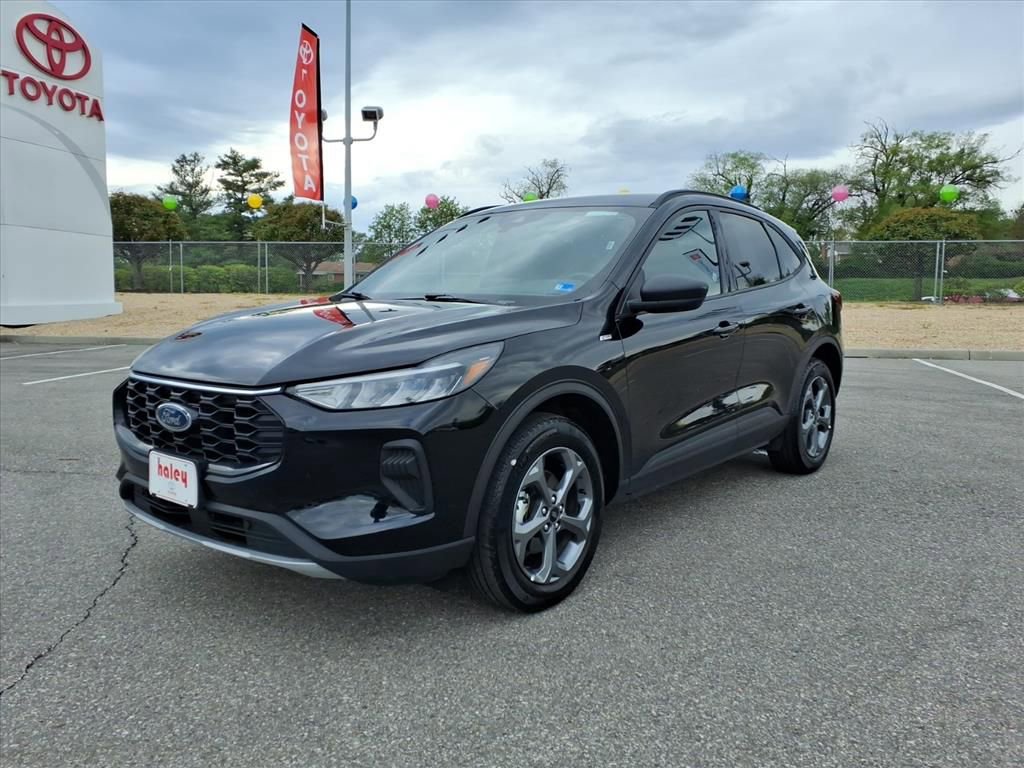 Used 2025 Ford Escape ST-Line AWD/4WD image 9