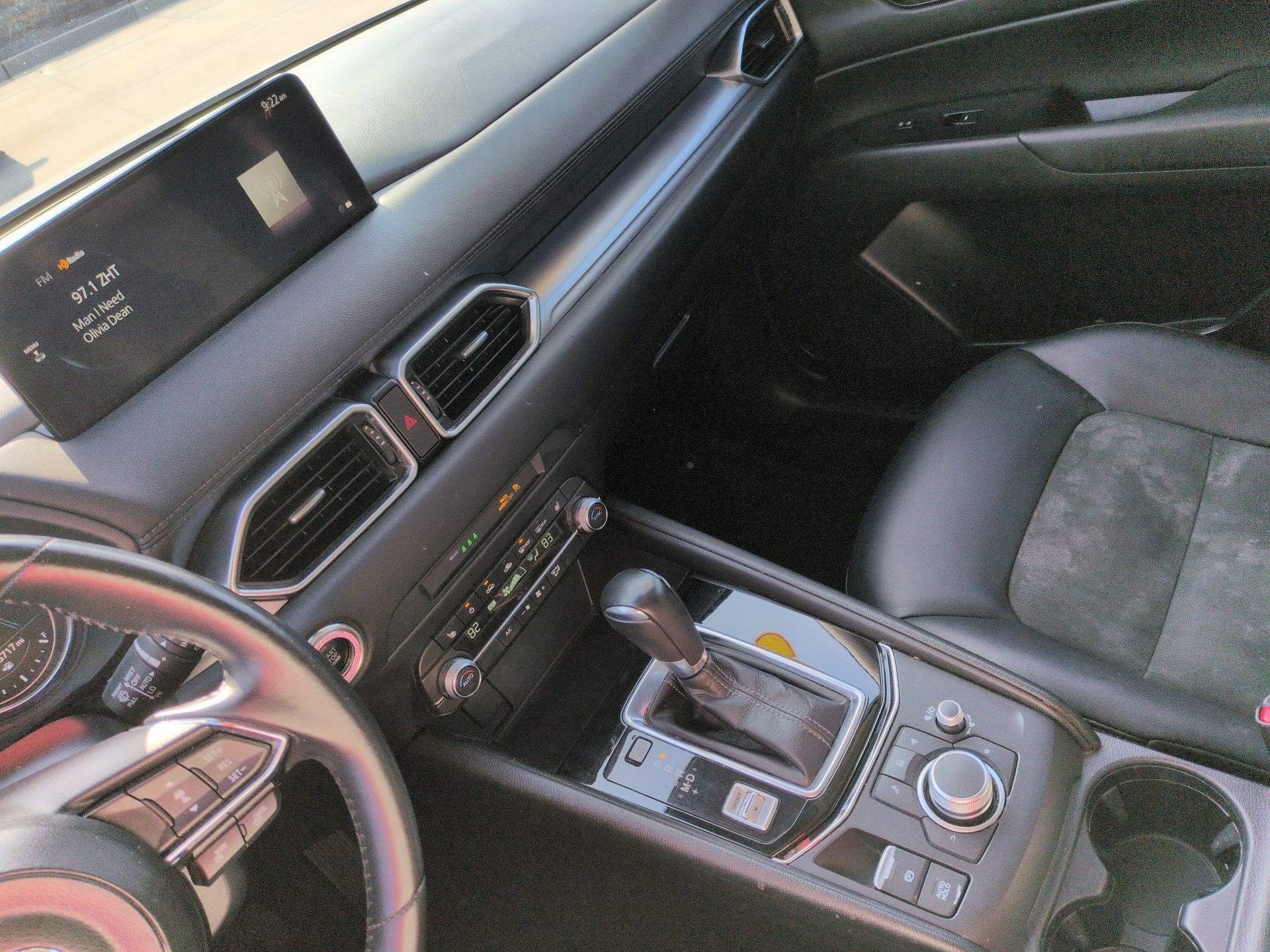 Used 2021 MAZDA CX-5 Touring image 23