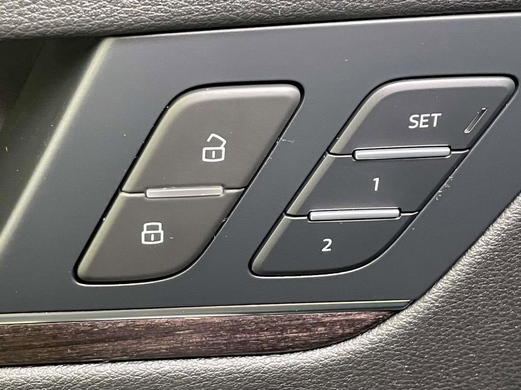 Certified 2023 Audi Q5 2.0T Premium w/ Convenience Package image 35