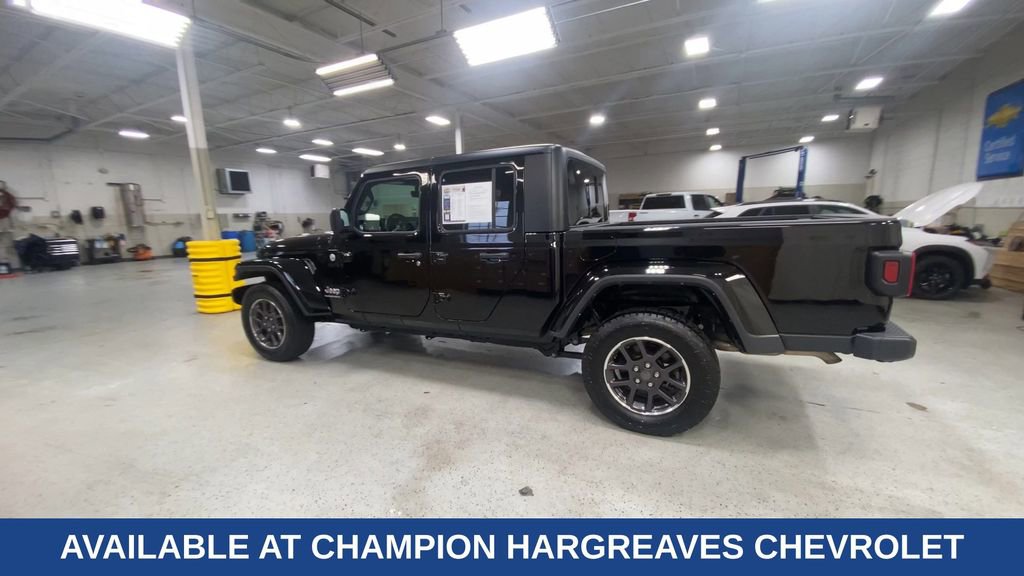 Used 2023 Jeep Gladiator Overland image 7