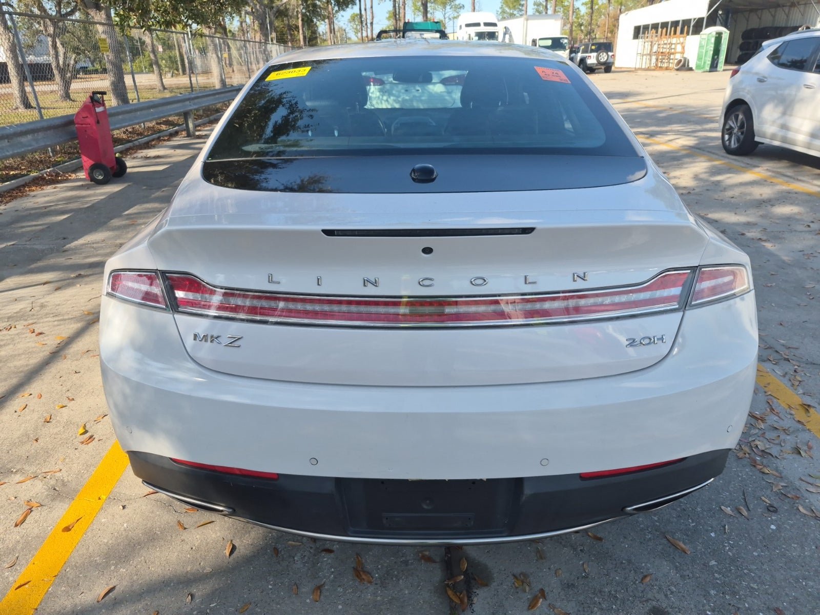 Used 2019 Lincoln MKZ Reserve image 4