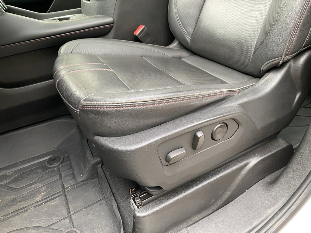 Used 2022 Chevrolet Tahoe RST w/ Sport Performance Package image 22