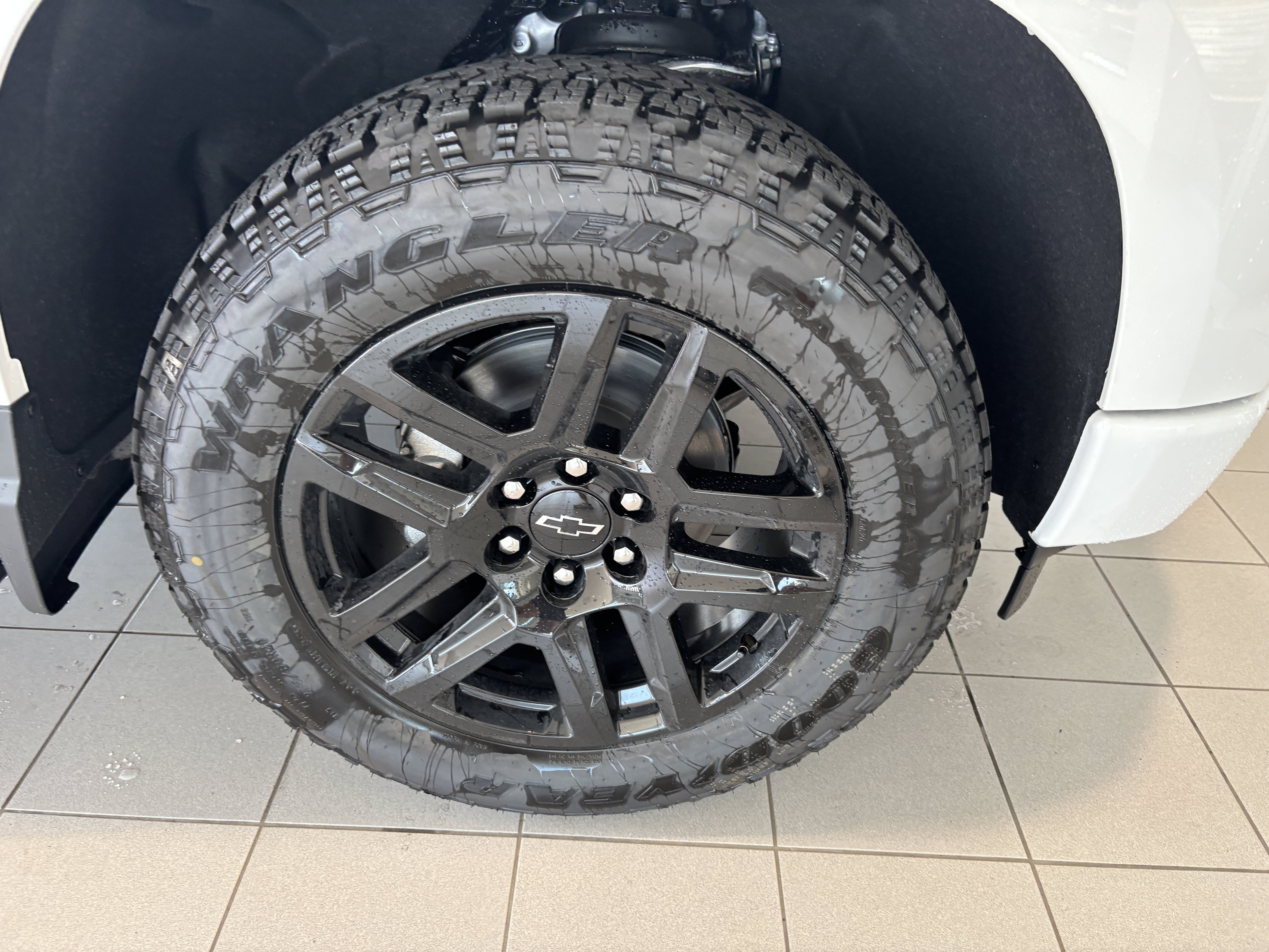New 2026 Chevrolet Silverado 1500 RST AWD/4WD image 10