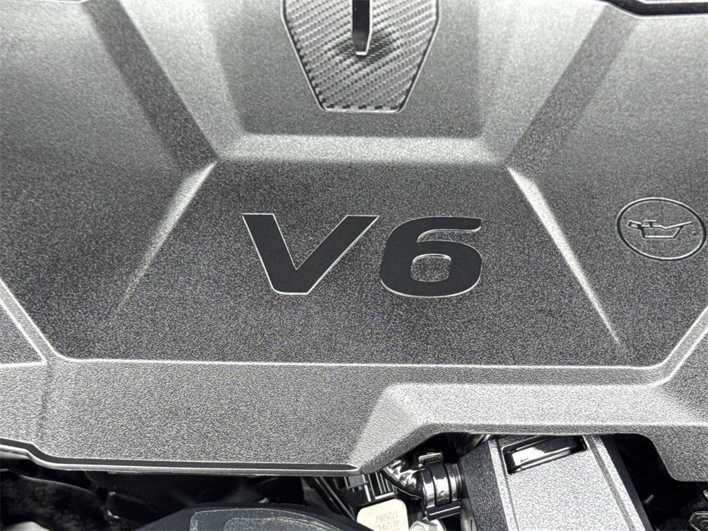 Used 2025 Genesis GV70 3.5T Sport w/ Sport Prestige Package image 28