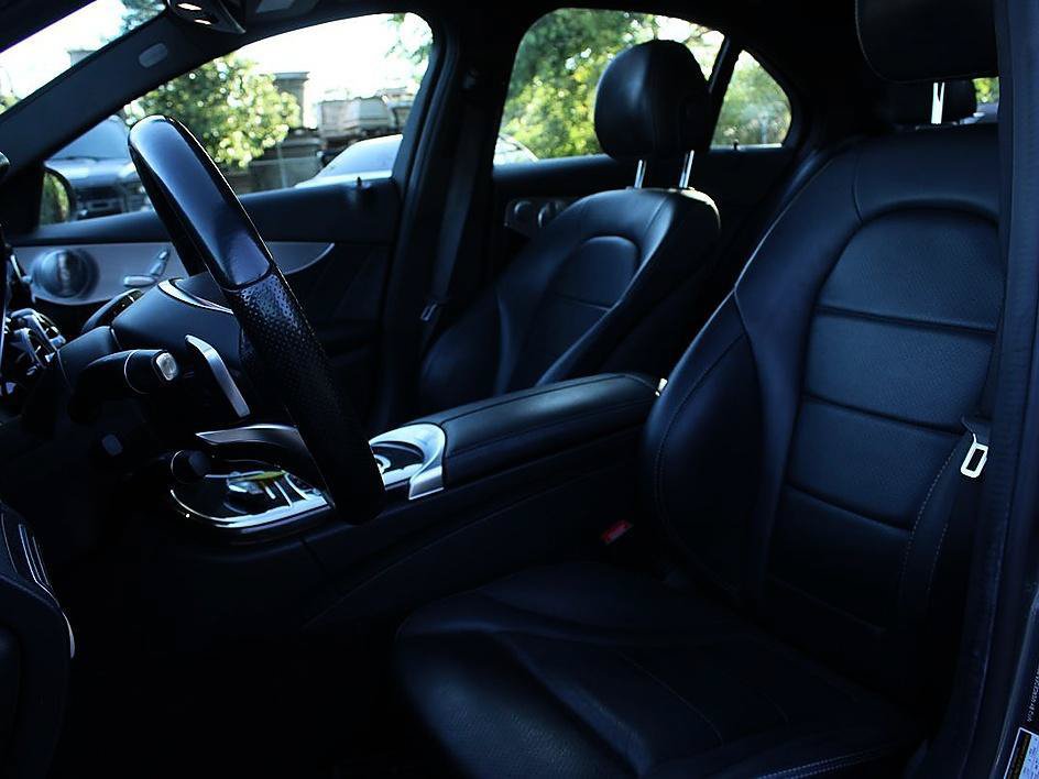 Used 2018 Mercedes-Benz C 300 Sedan w/ AMG Line image 10