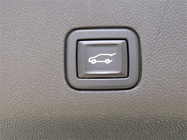 Used 2021 GMC Yukon XL SLT w/ SLT Premium Package image 37