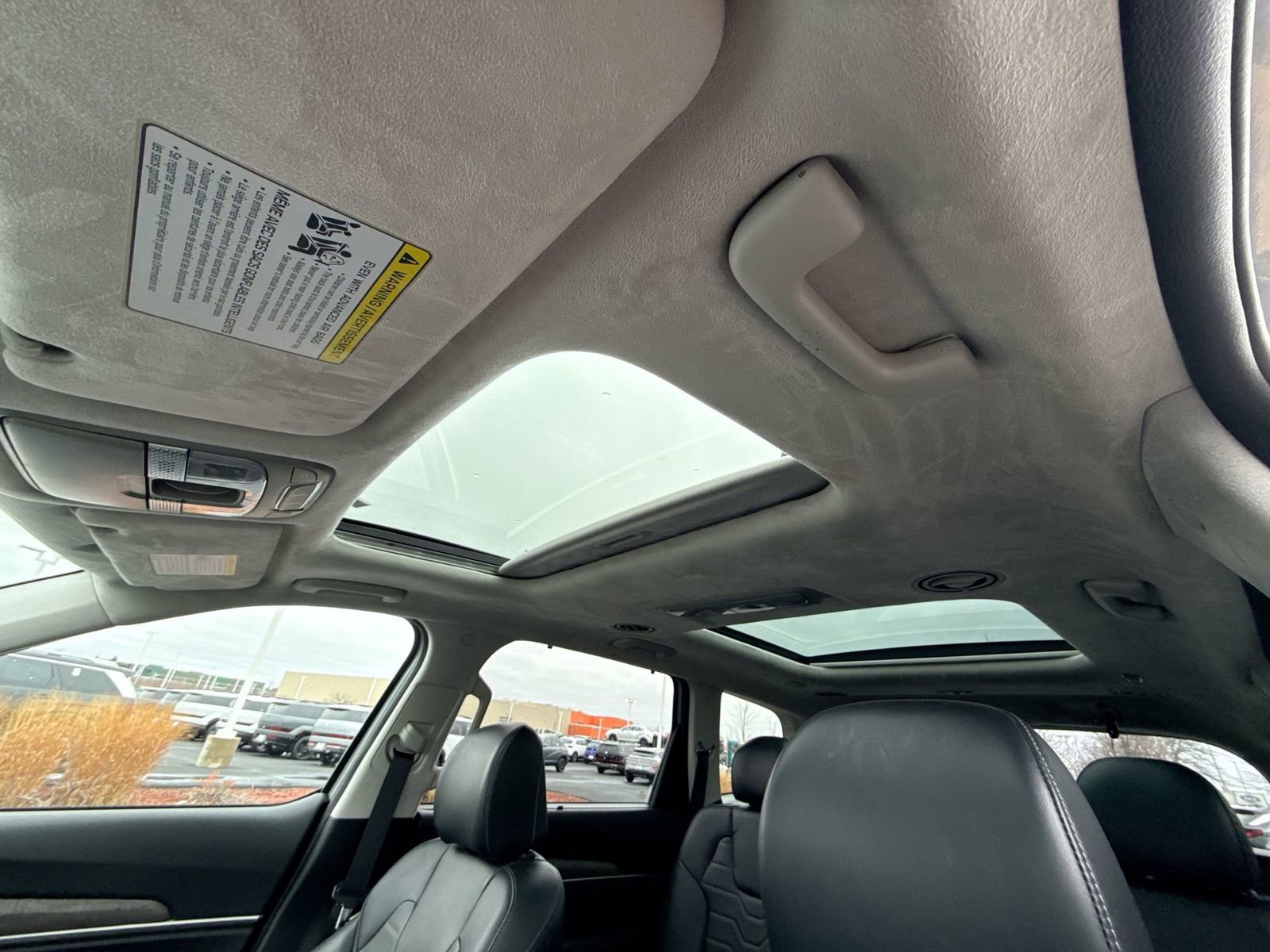 Used 2022 Kia Telluride SX w/ SX Prestige Package image 23