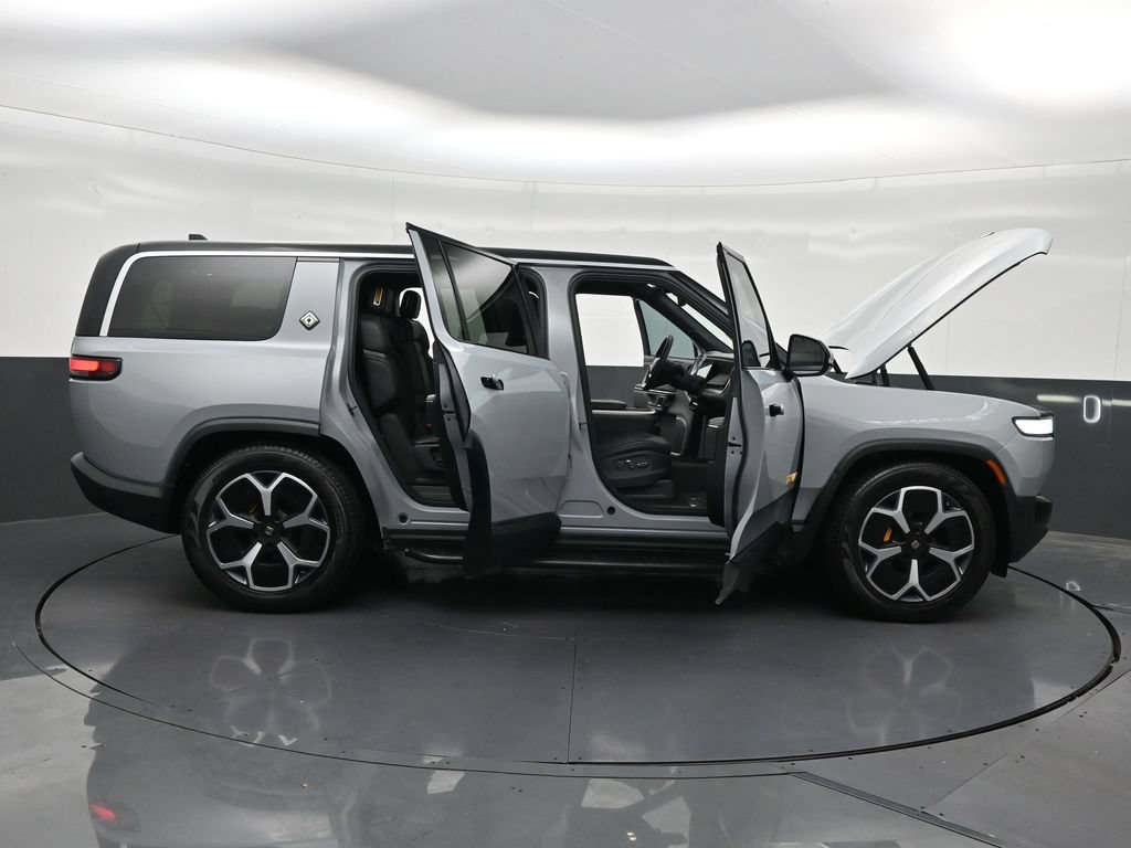 Used 2023 Rivian R1S Launch Edition Quad AWD/4WD image 34