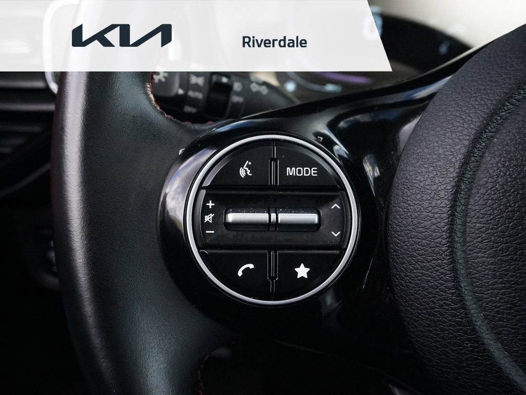 Used 2023 Kia Soul GT-Line w/ GT-Line Technology Package image 37