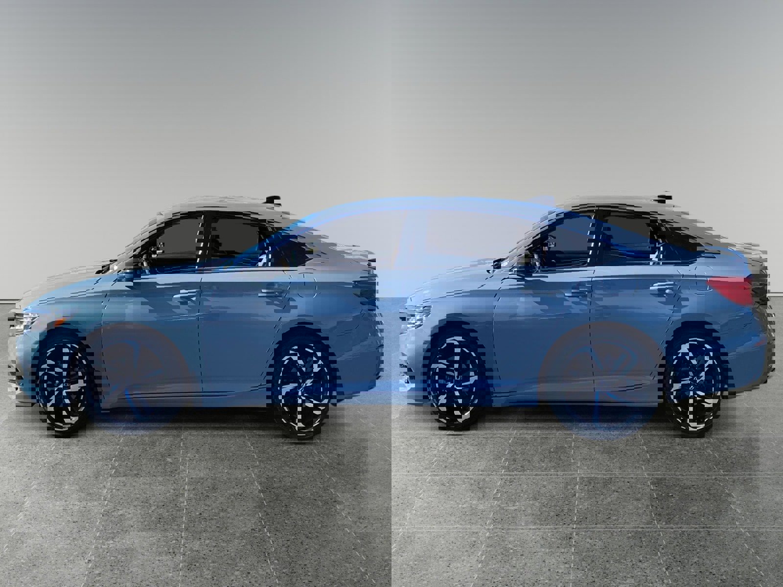 Used 2021 Honda Accord Sport image 2