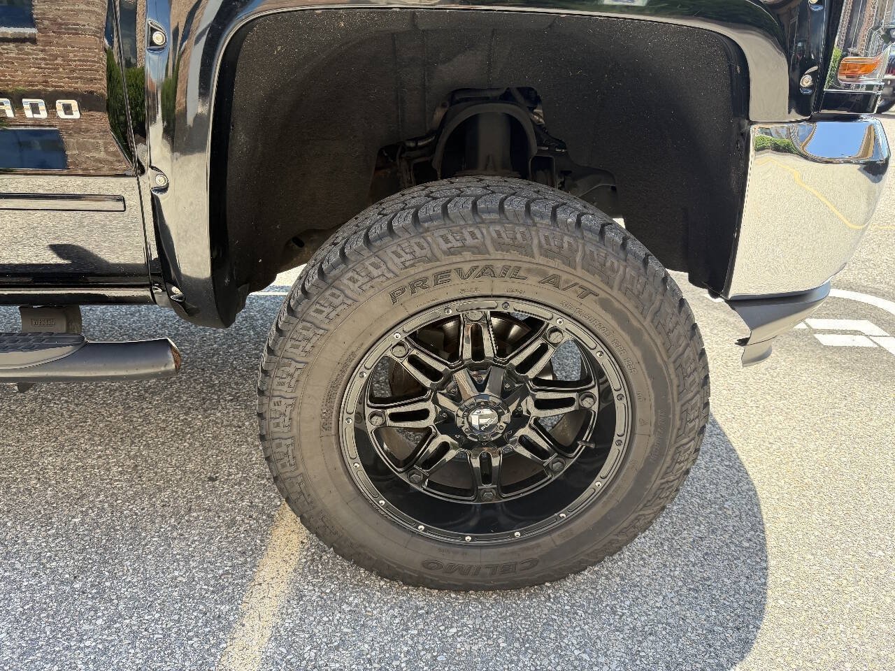 Used 2018 Chevrolet Silverado 1500 LT AWD/4WD image 27