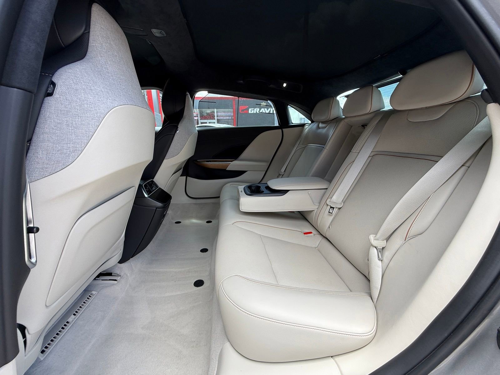 Used 2023 Lucid Air Touring AWD/4WD image 22