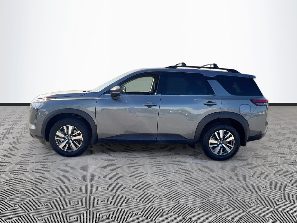 New 2026 Nissan Pathfinder SL FWD image 4