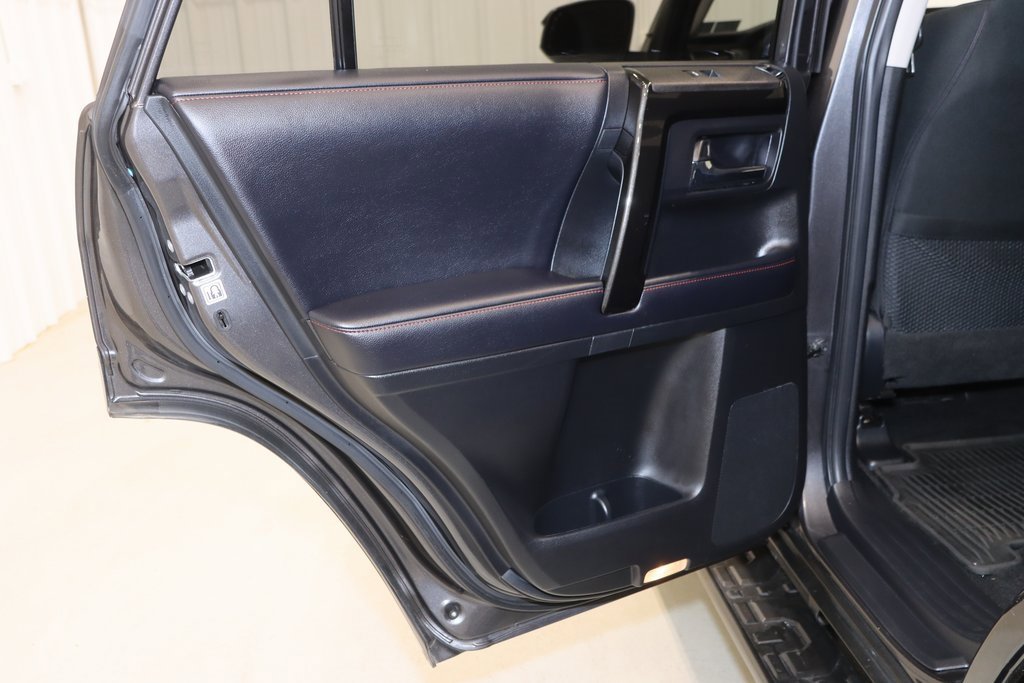 Used 2019 Toyota 4Runner TRD Off-Road image 17