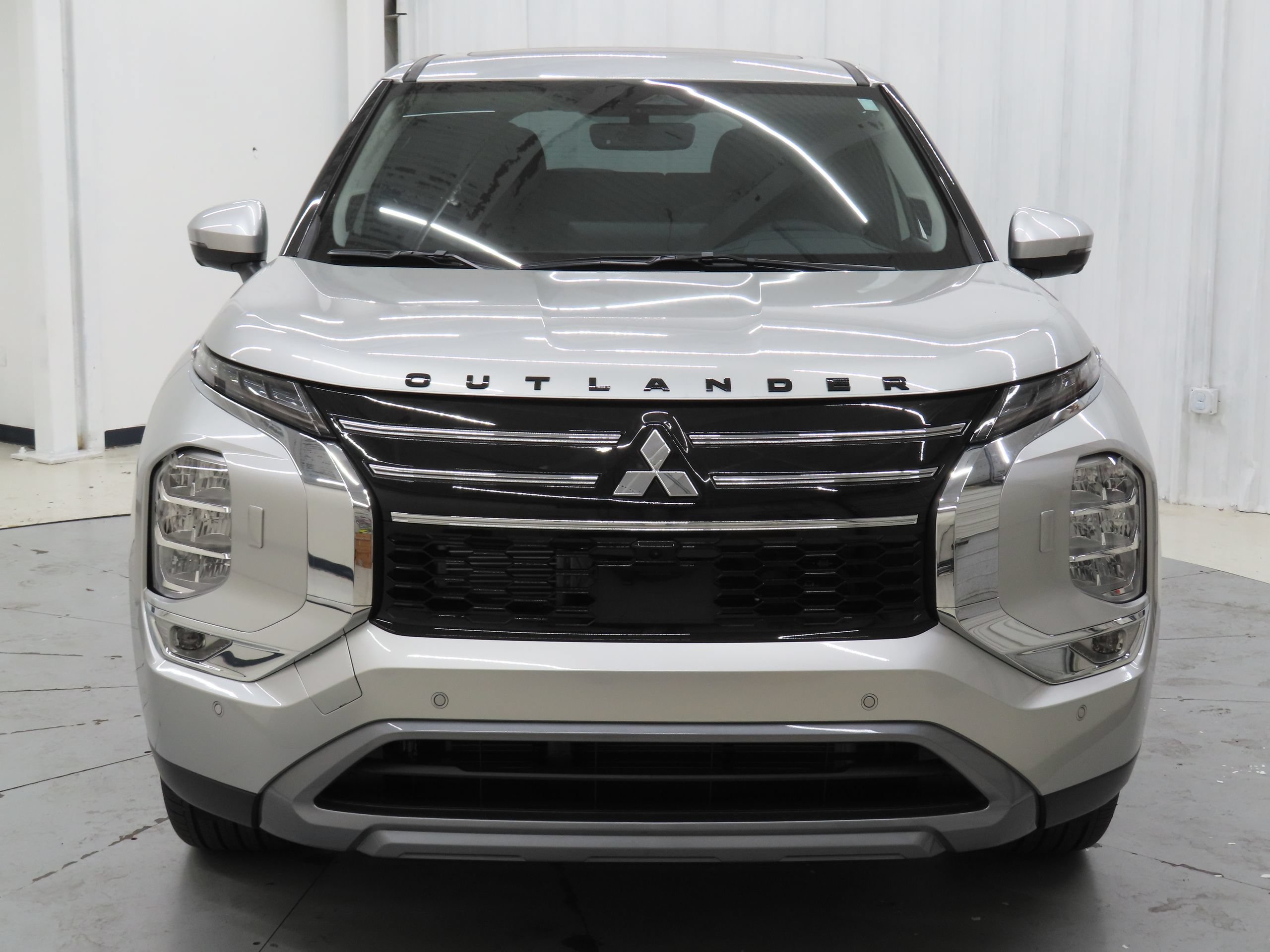 New 2026 Mitsubishi Outlander SE AWD/4WD image 6
