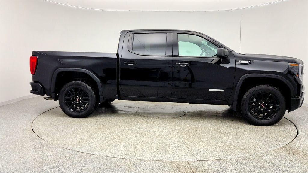 Used 2026 GMC Sierra 1500 Elevation AWD/4WD image 4