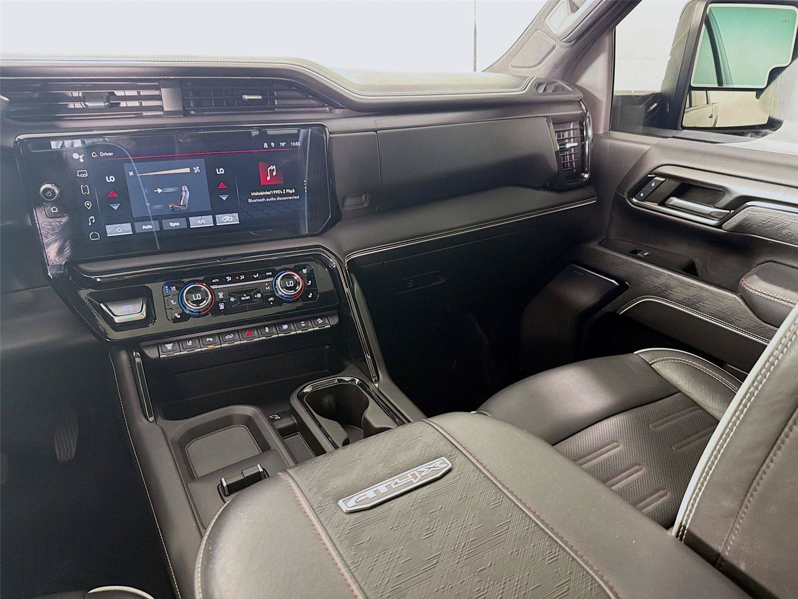 Used 2024 GMC Sierra 2500 AT4X w/ AT4X AEV Edition AWD/4WD image 28