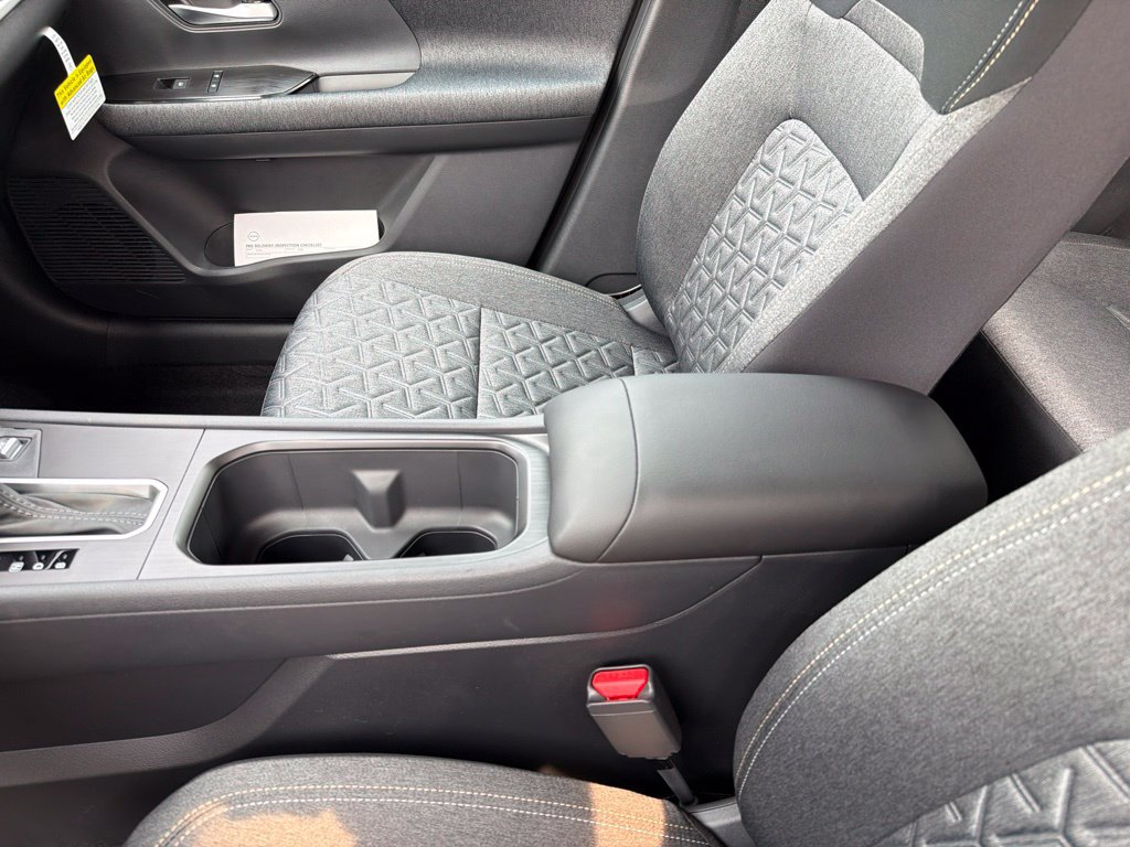 New 2026 Nissan Kicks SV w/ Interior Electronics Package FWD image 11