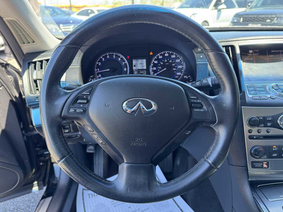 Used 2015 INFINITI Q40 AWD w/ Navigation Package image 12