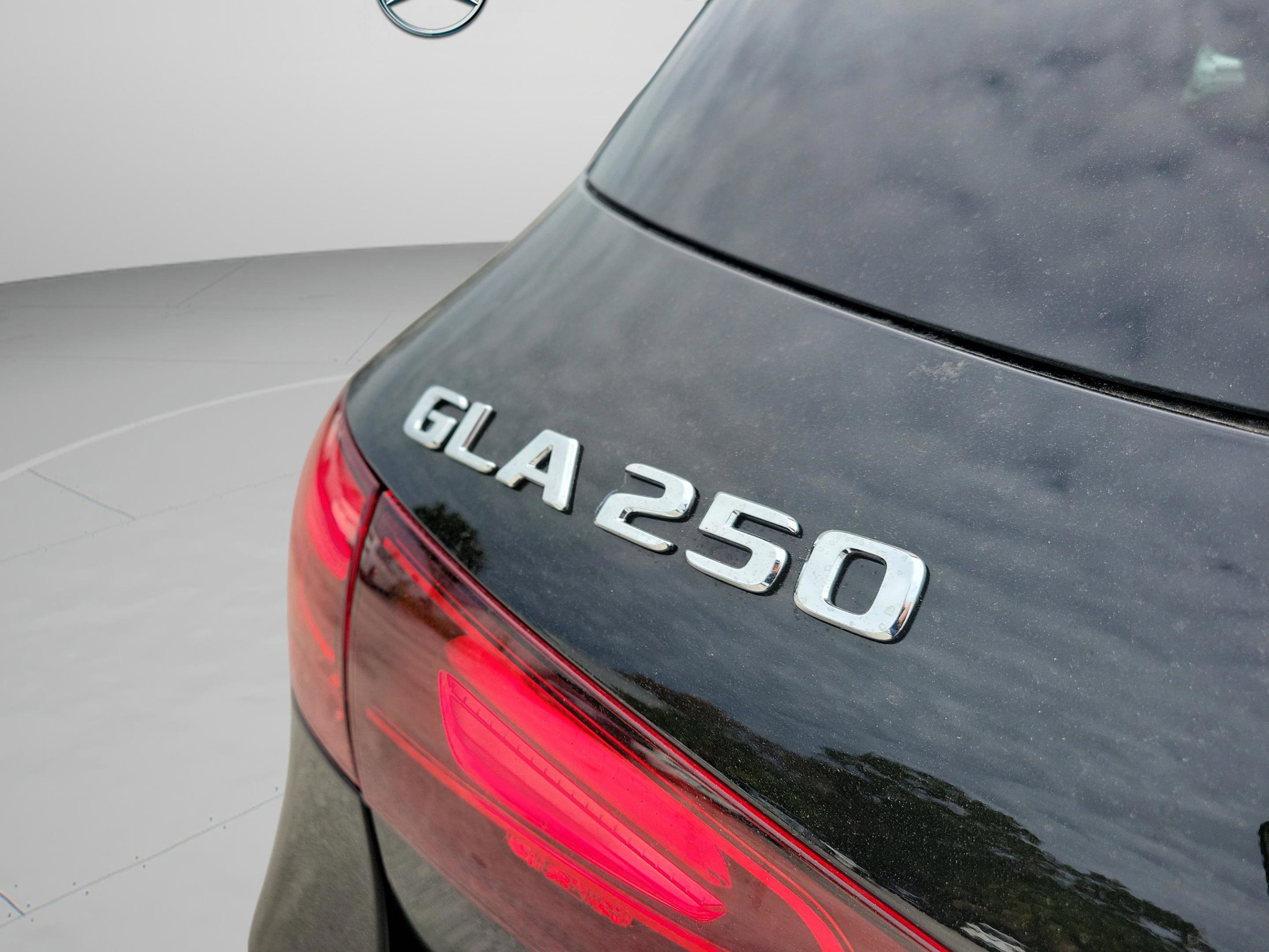 Certified 2026 Mercedes-Benz GLA 250 image 29