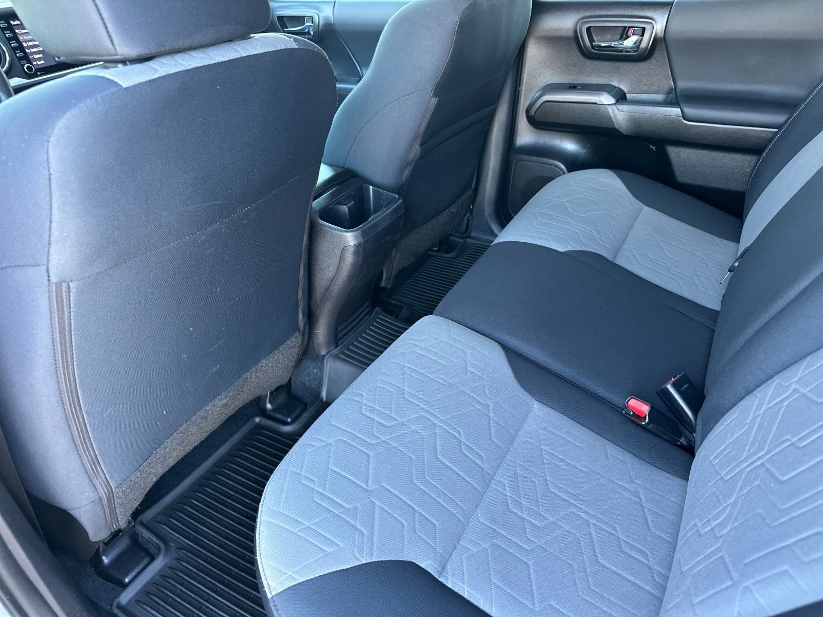 Used 2022 Toyota Tacoma TRD Off-Road w/ Technology Package image 14