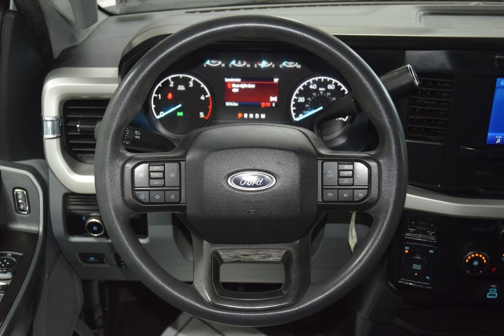 Used 2024 Ford F550 4x4 Crew Cab Super Duty w/ XLT Value Package image 26