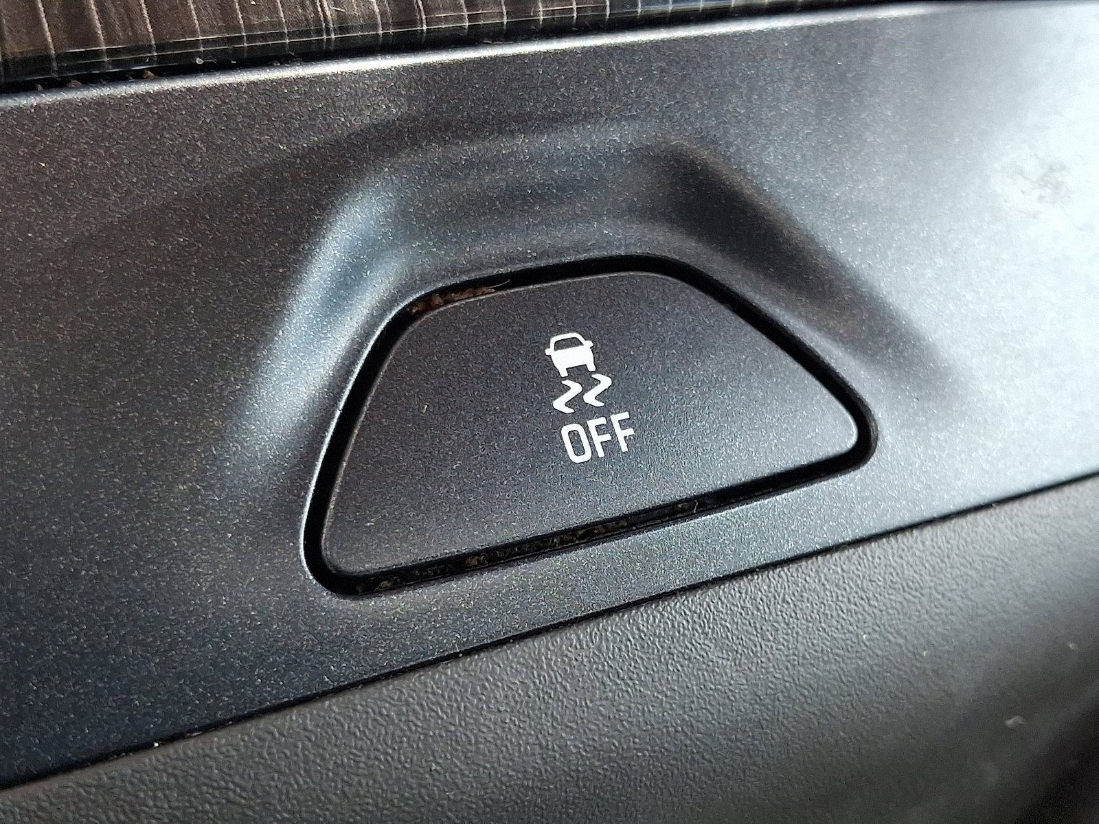 Used 2017 Chevrolet Impala LT FWD image 23