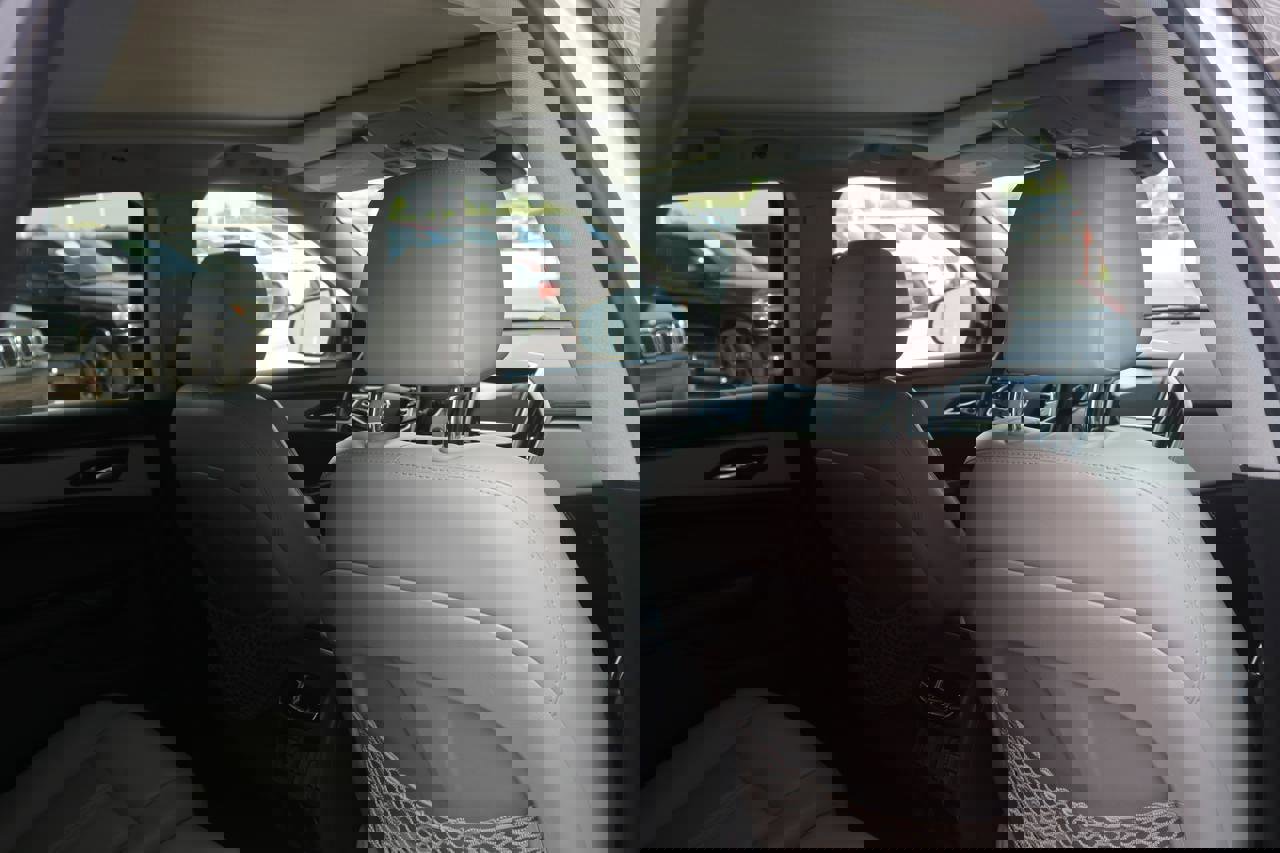 Used 2016 Cadillac SRX Premium image 18