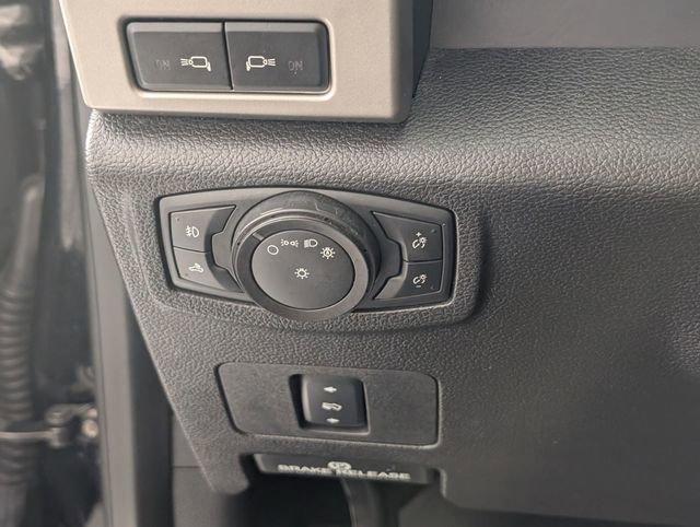 Used 2017 Ford F250 Lariat w/ Chrome Package AWD/4WD image 15