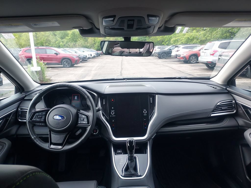 Certified 2025 Subaru Outback Onyx Edition AWD/4WD image 11
