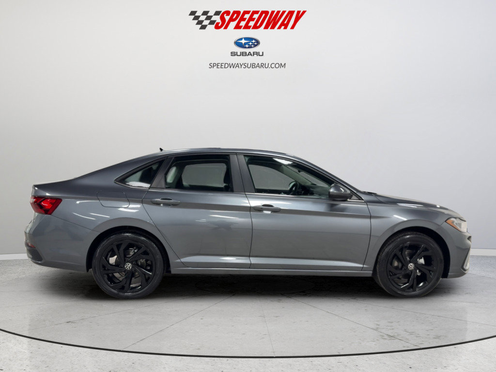 New 2026 Volkswagen Jetta SE image 11