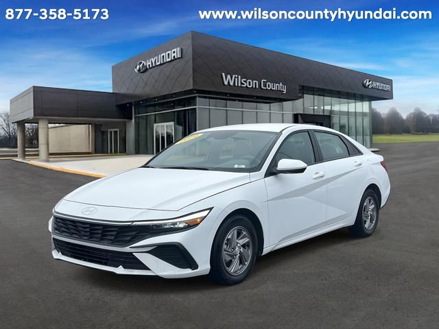 Used 2024 Hyundai Elantra SE