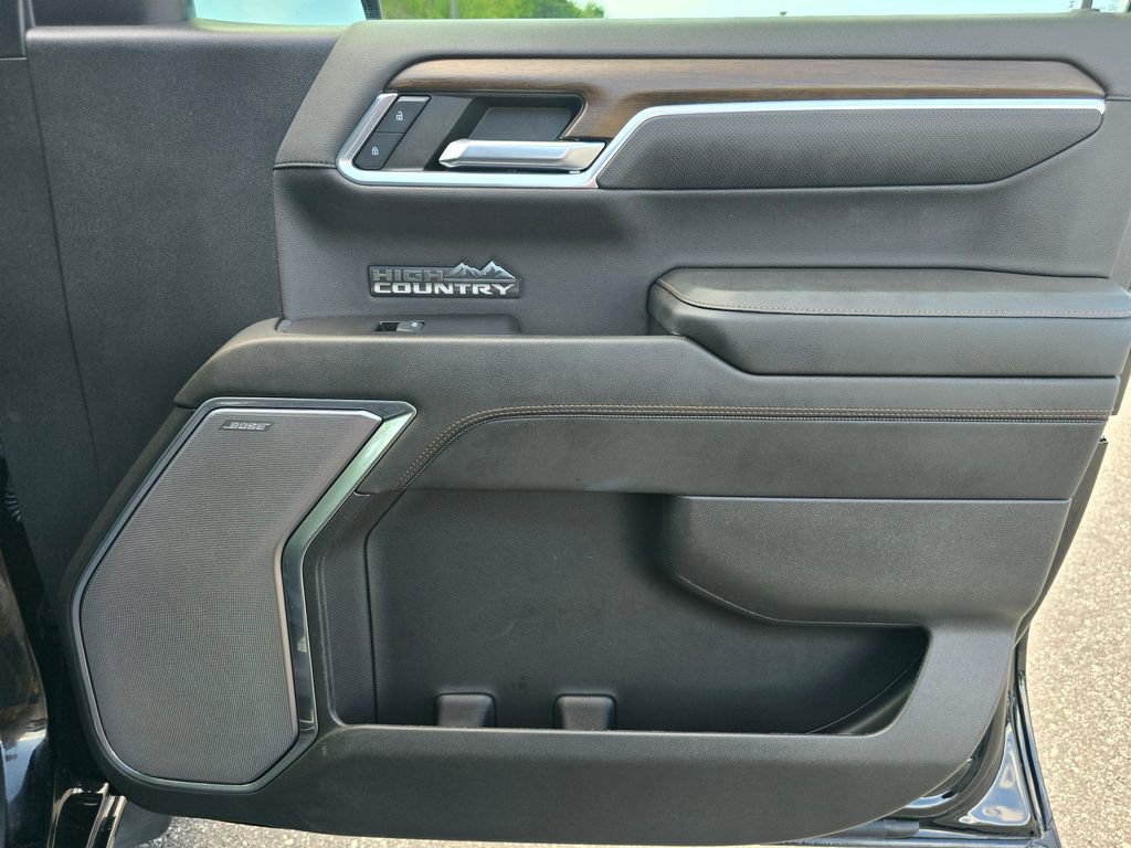 Certified 2023 Chevrolet Silverado 1500 High Country w/ High Country Premium Package AWD/4WD image 47