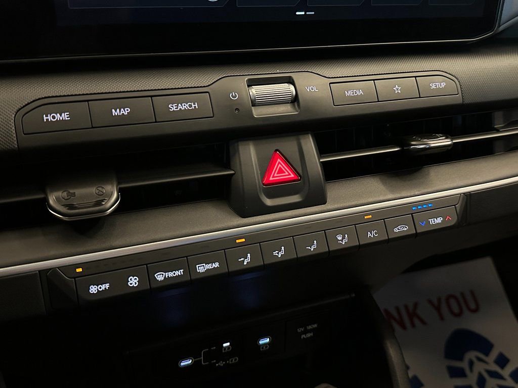 Used 2025 Kia K4 LXS image 15