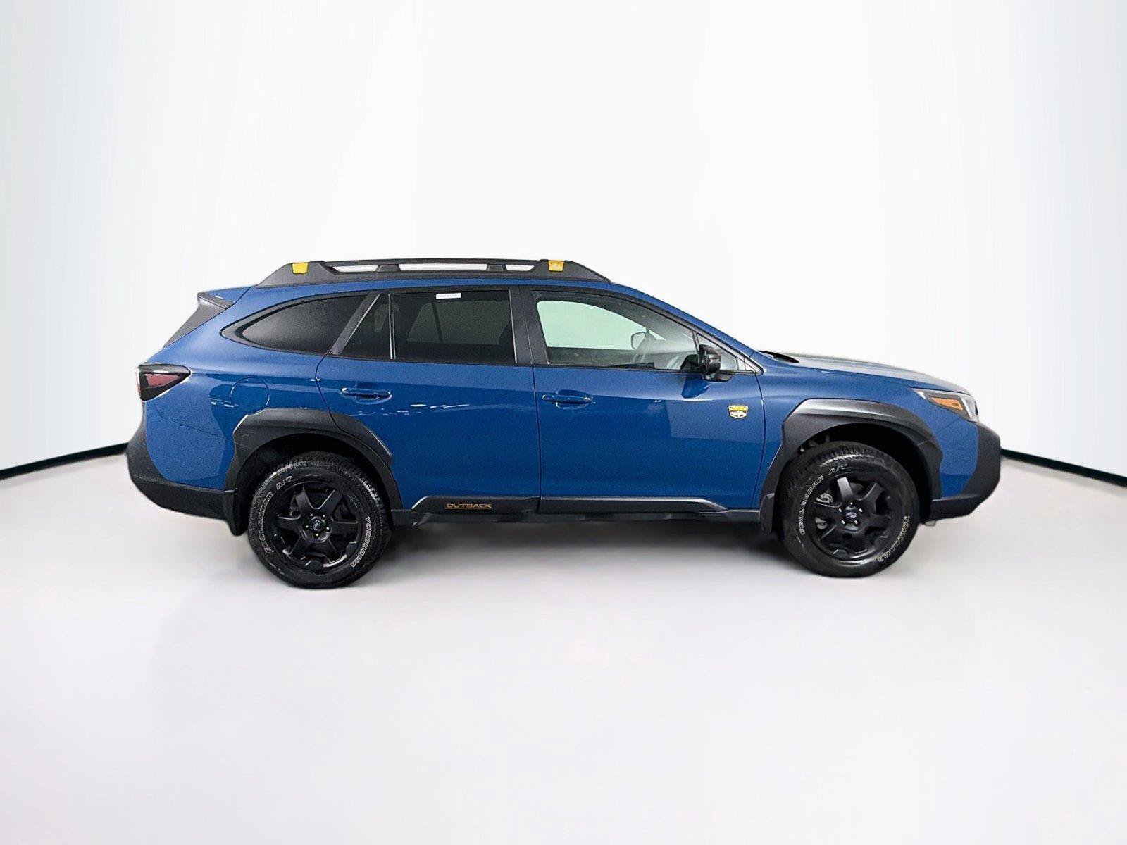 Used 2025 Subaru Outback Wilderness AWD/4WD image 12