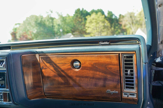 Used 1989 Cadillac Brougham RWD image 21