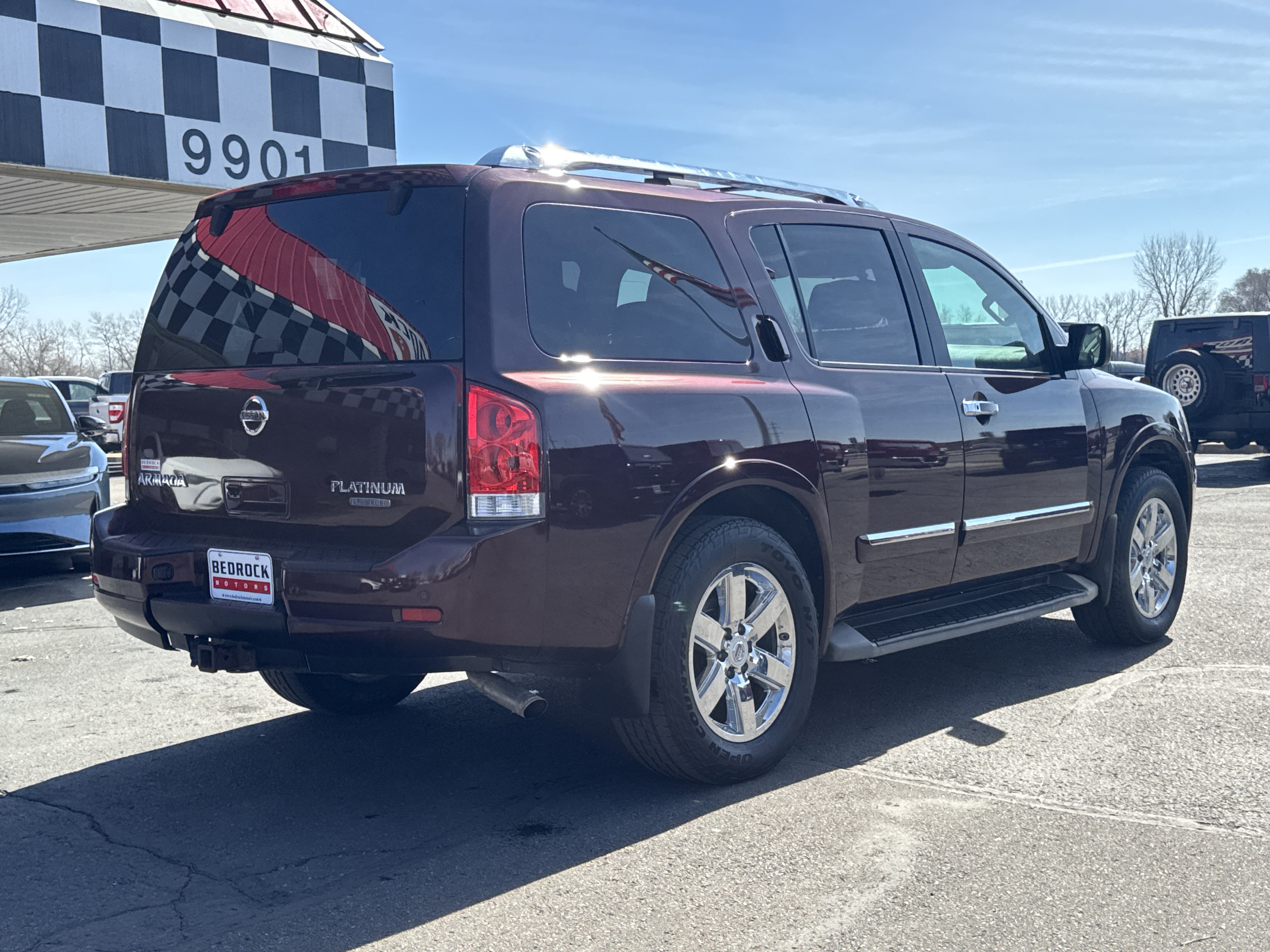 Used 2013 Nissan Armada Platinum AWD/4WD image 7