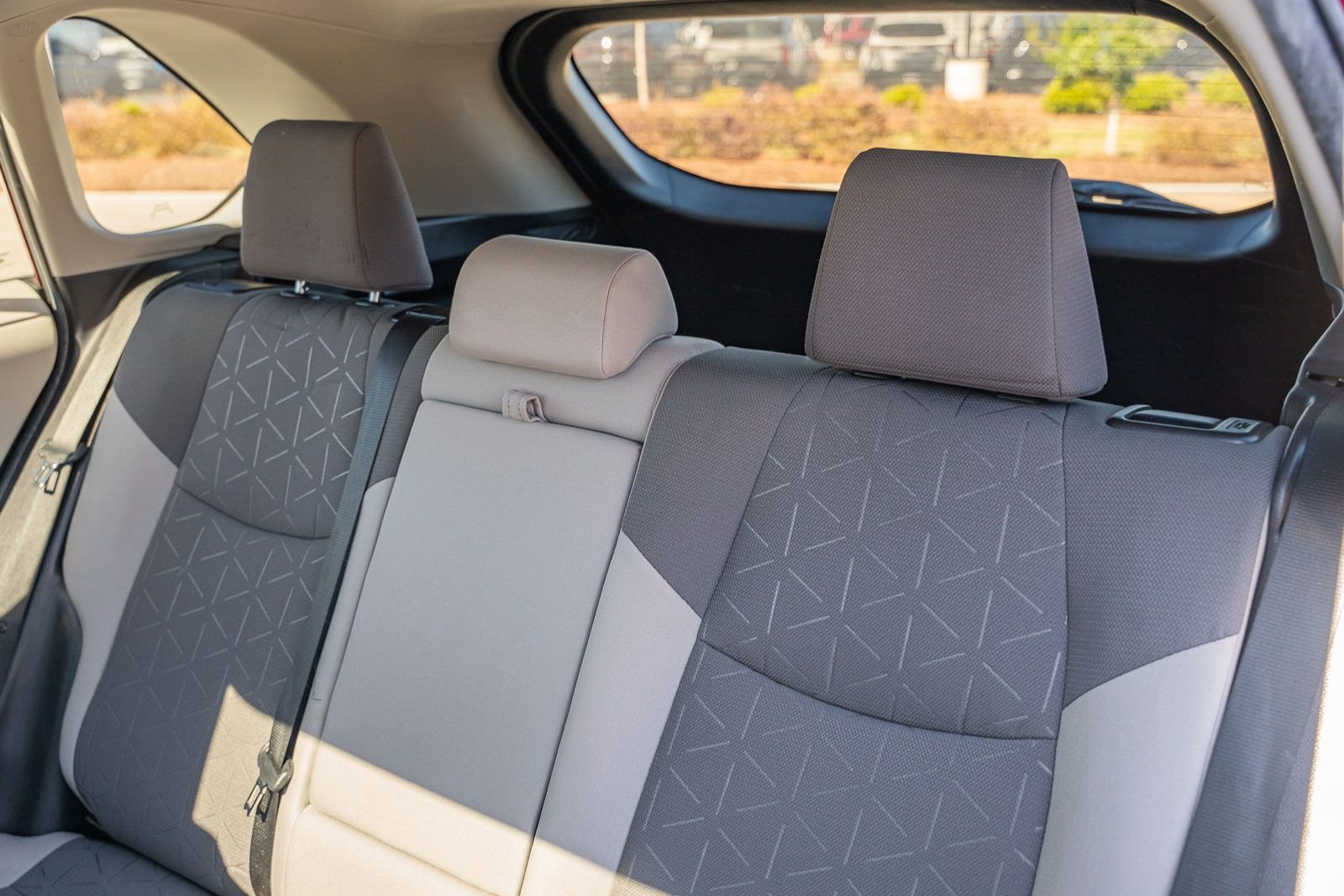 Used 2021 Toyota RAV4 XLE w/ Convenience Package image 18