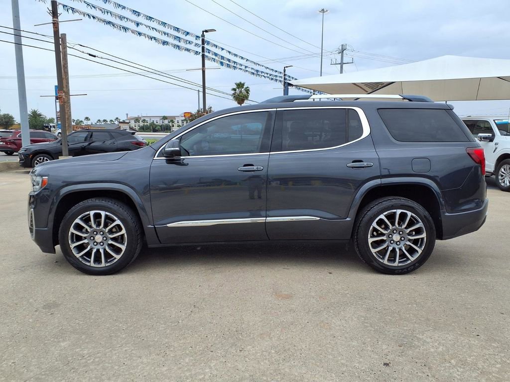 Used 2021 GMC Acadia Denali w/ Denali Technology Package FWD image 4