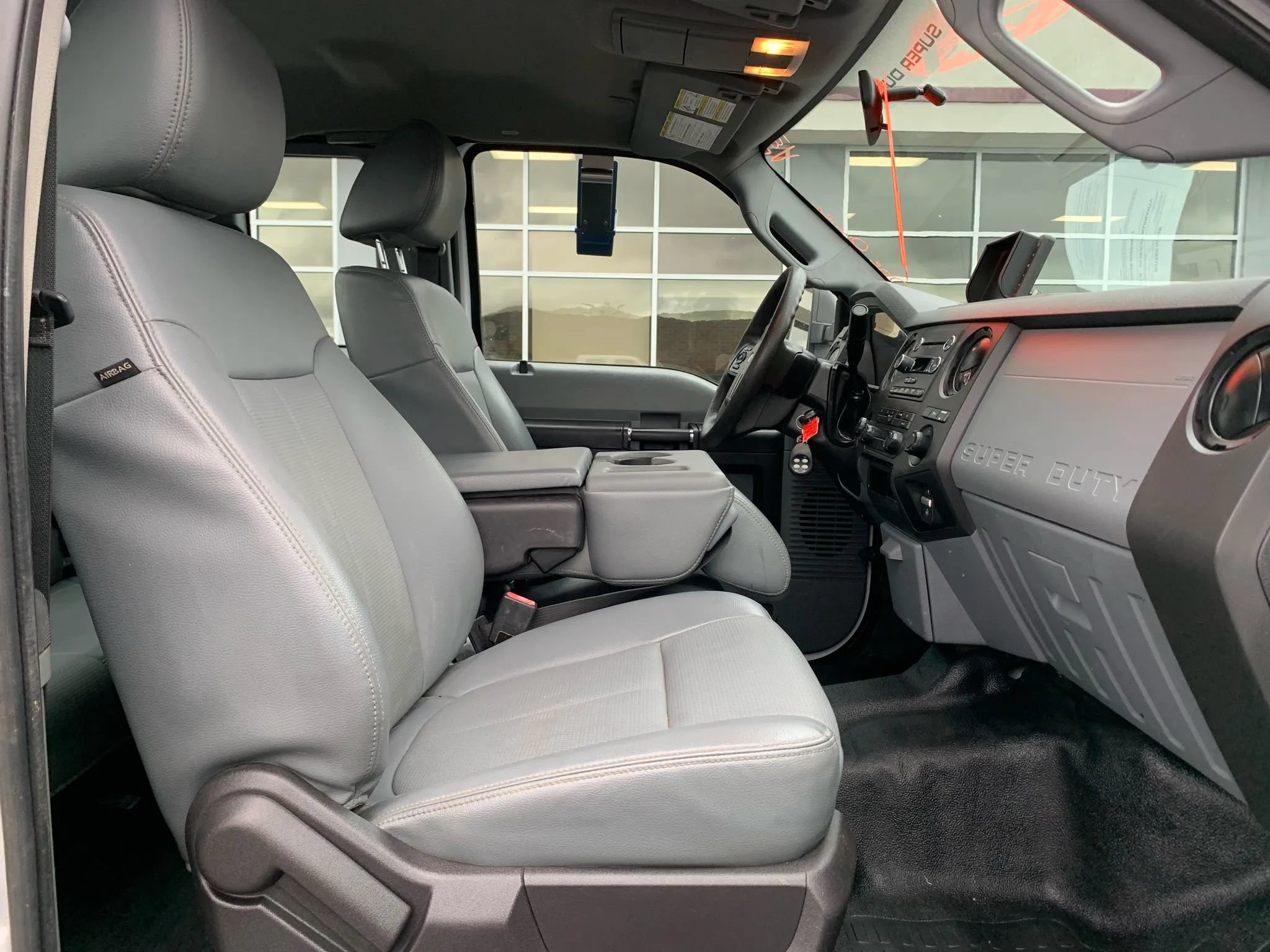 Used 2015 Ford F250 XL w/ Power Equipment Group AWD/4WD image 25