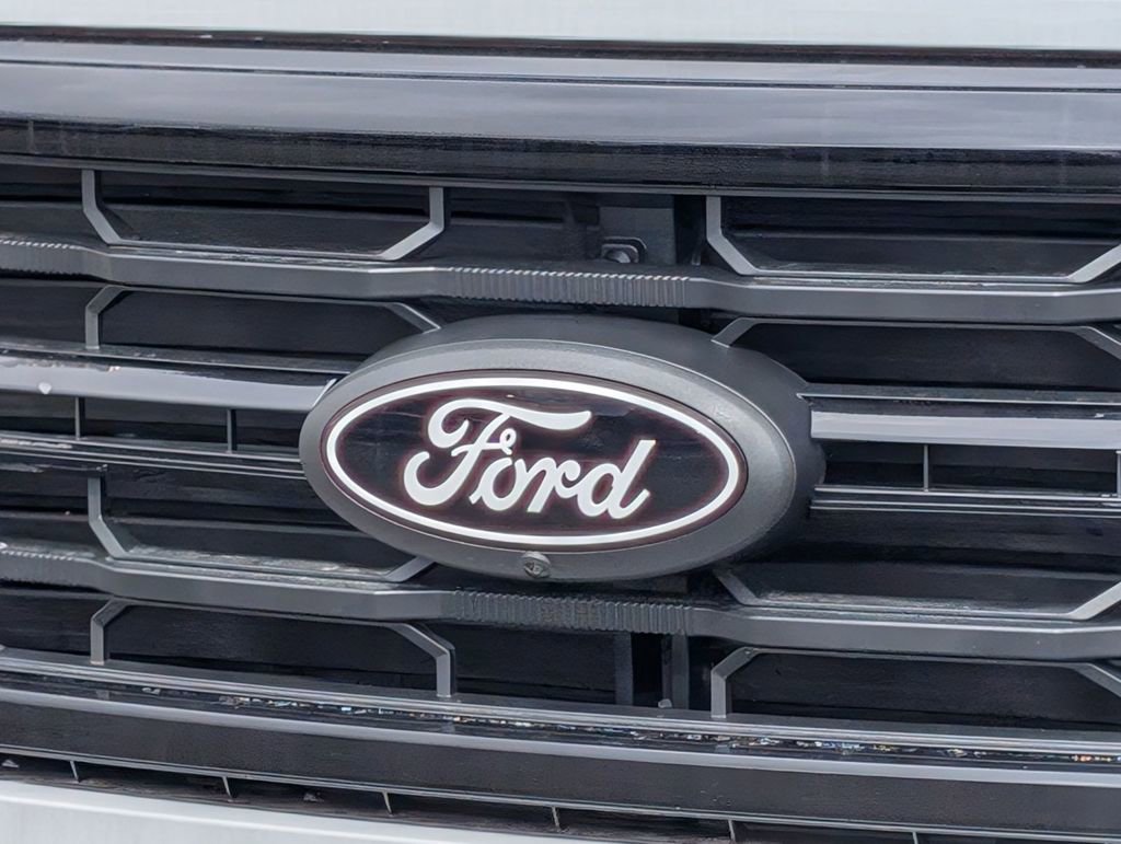 New 2026 Ford F150 XLT w/ Equipment Group 302A MID image 12