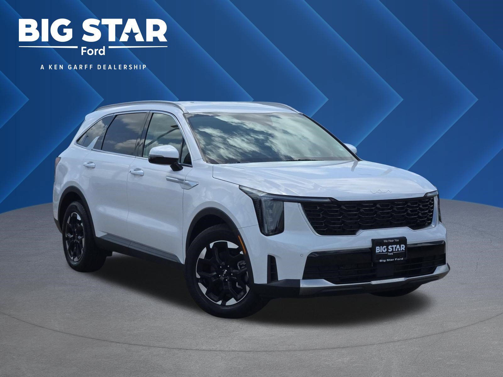 Used 2025 Kia Sorento S