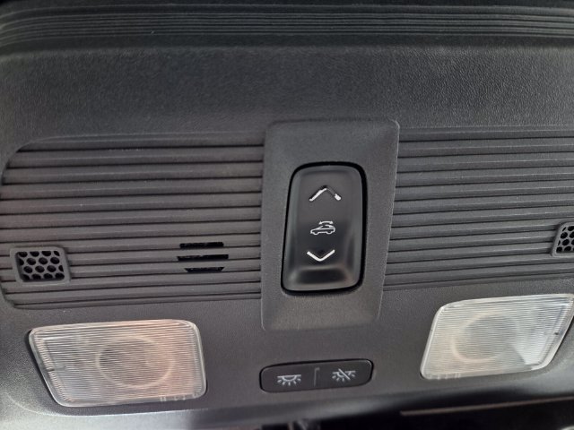 Used 2024 Ford Mustang Premium RWD image 30