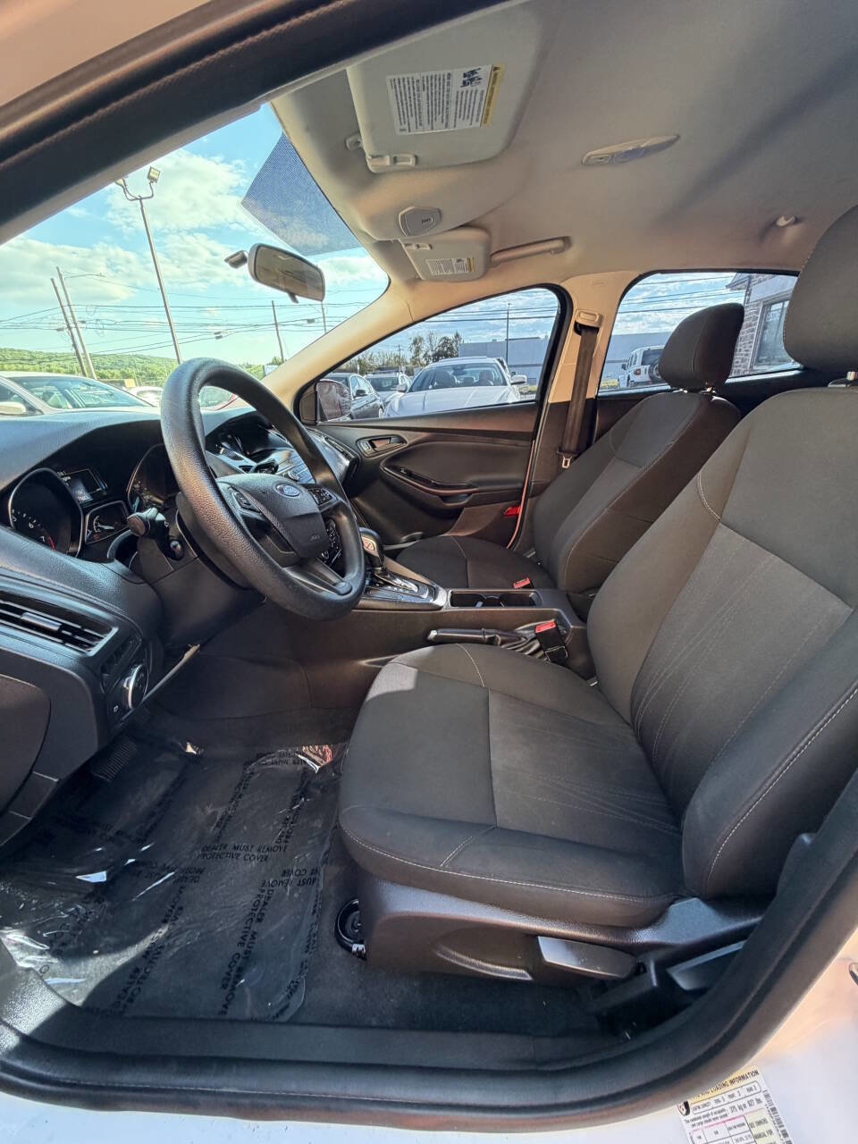 Used 2018 Ford Focus S FWD image 20